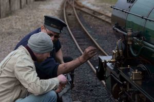Explaining how a steam locomotive works